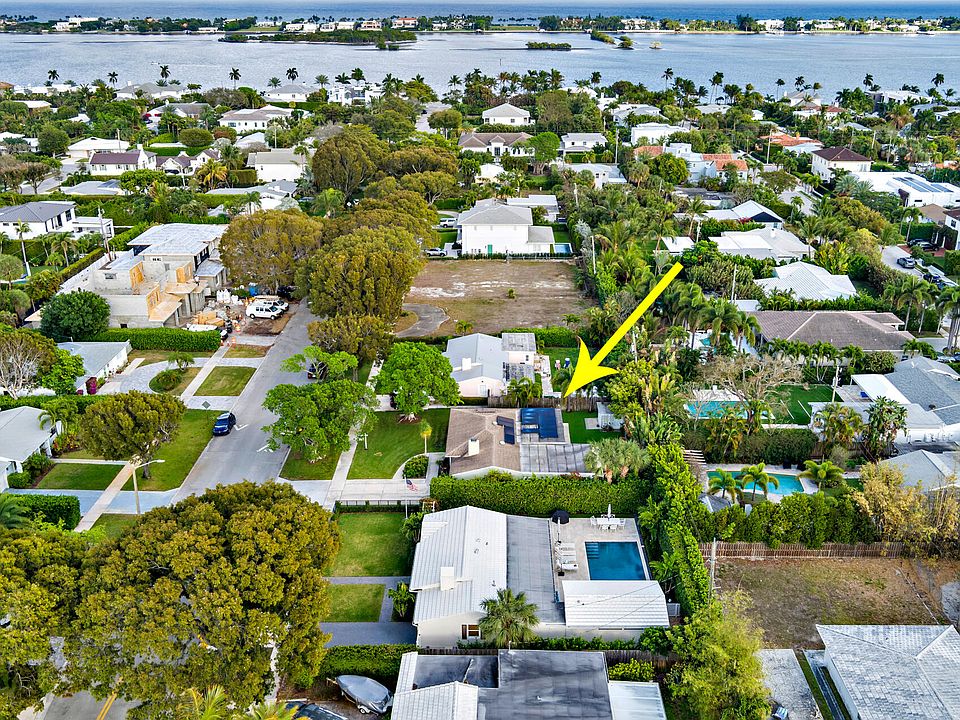 1st image of 246 Forest Hill Boulevard