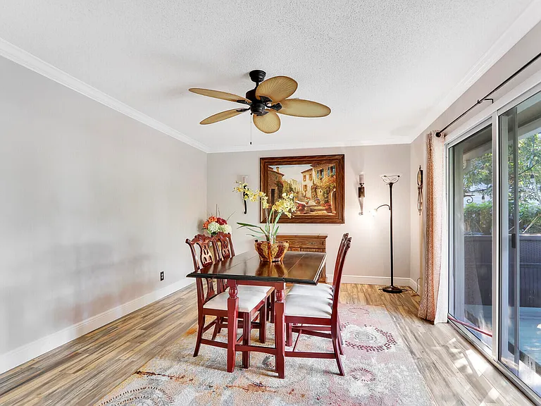 5140 Laird Ln — Photo 16