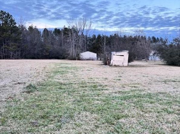 3165 Old Wolfe Rd, Caledonia, MS 39740