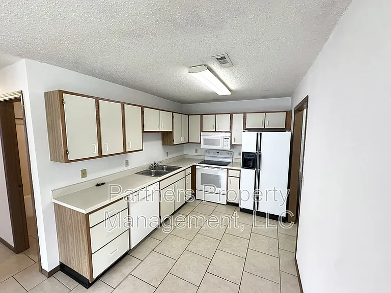 1659 N Dawn Dr #1 — Photo 7