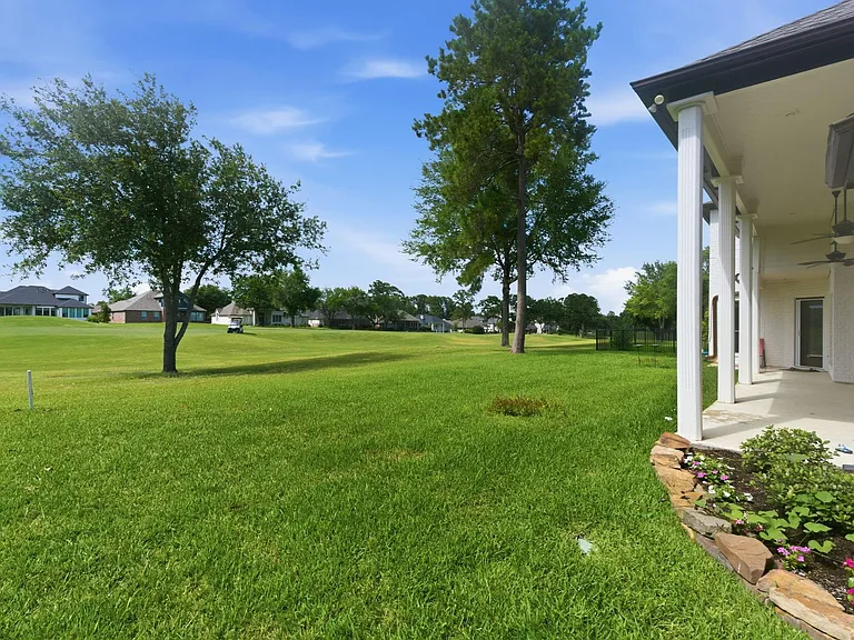 108 Somerton Dr — Photo 19