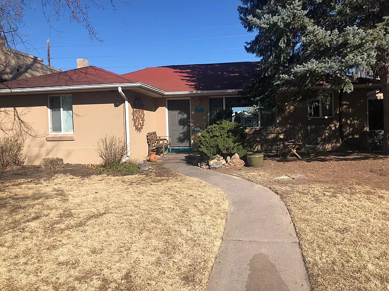 2414 N Vine St — Photo 22