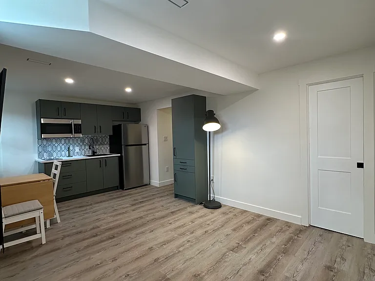 923 Purcell Cres #HOUSE — Photo 20