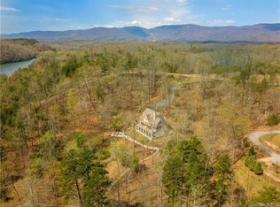 179 N Mountain Ln, Mill Spring, NC 28756