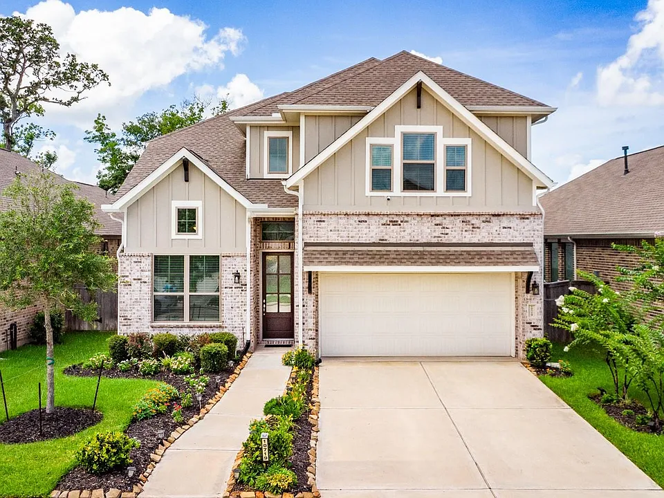 10719 Blossom River Dr