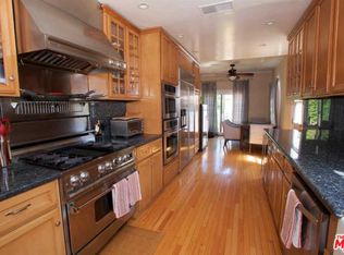 806 S Orange Dr, Los Angeles, CA 90036