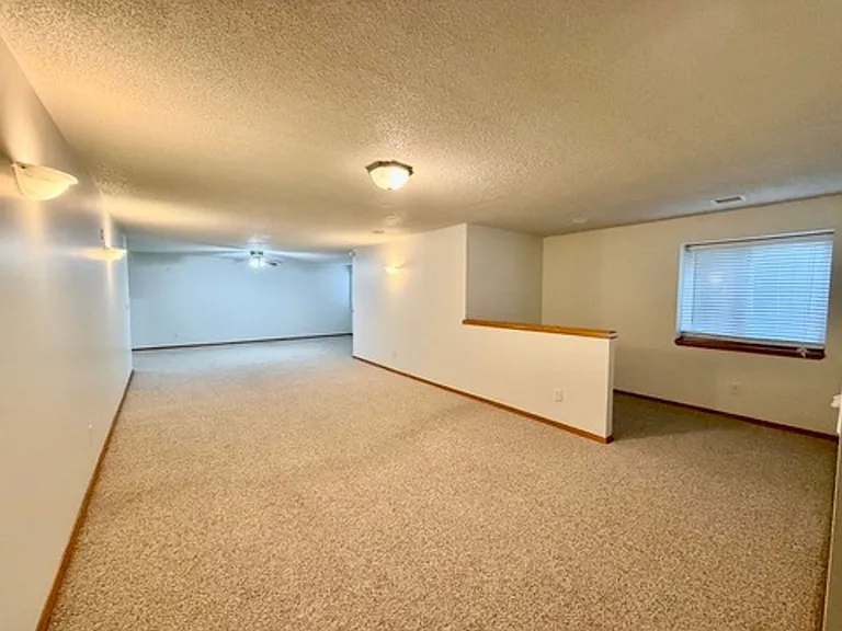 2315 N Brandon Cir — Photo 17