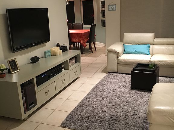 3rd image of 20950 NE 30th Pl