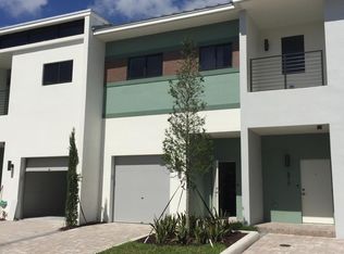 873 NW 45th Ter, Fort Lauderdale, FL 33317