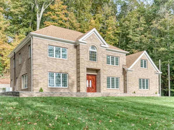 171 Oregon Road, Meriden, CT 06451