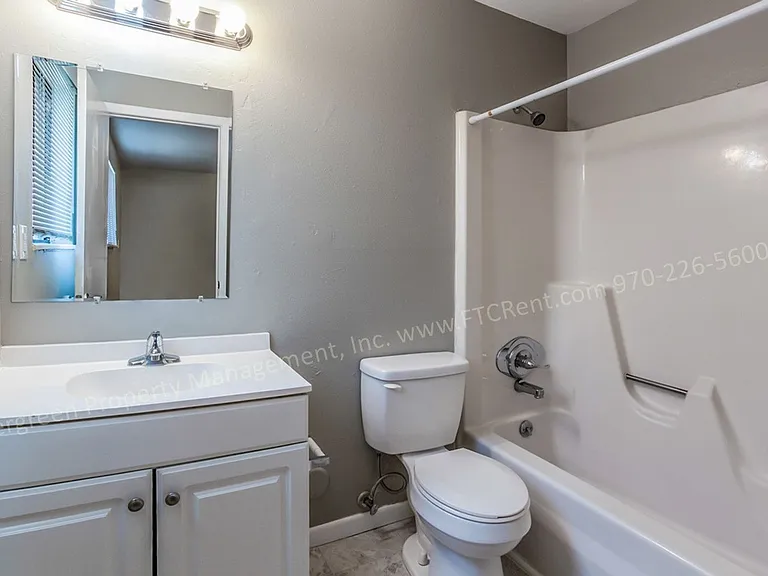 L-13 — Photo 13