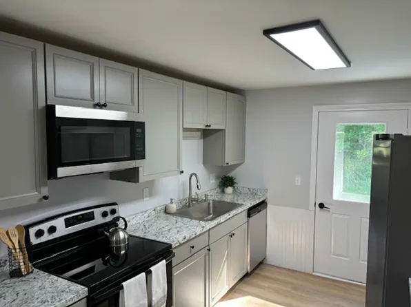 The Flats @ 554, 5-10 Hummingbird Cir Unit 10-1, Augusta, ME 04330