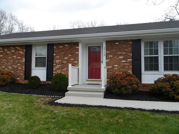 2nd image of 3719 Buckingham Cir