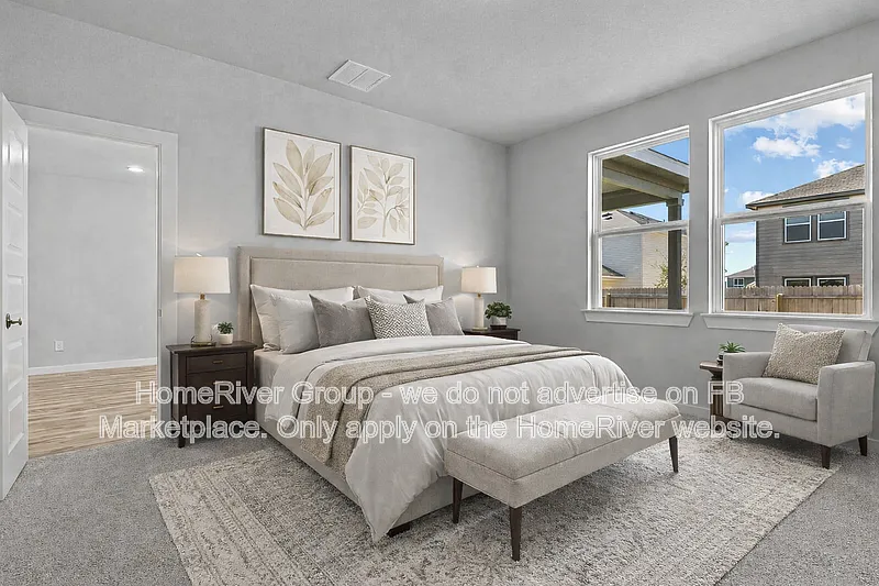 4 bed, 2.5 bath, 2165 sqft, $1,945 — Photo 3