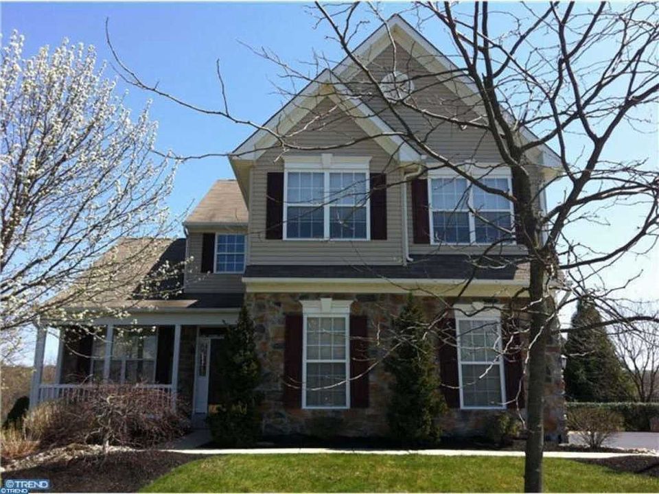 1st image of 129 Waring Dr