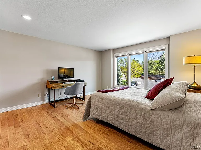 1127 Jesse Ct — Photo 28