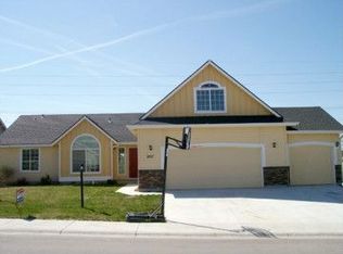 1037 N Glamorgan Ave, Meridian, ID 83642