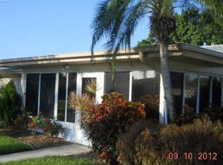 5559 Pendlewood Ln, Fort Myers, FL 33919