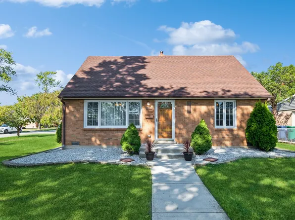 6224 W 83rd St, Burbank, IL 60459