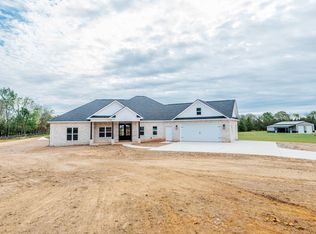 450 Jones Rd, Byron, GA 31008