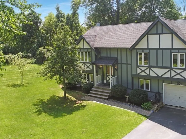 7 Rolling View Dr, Independence Twp., NJ 07840