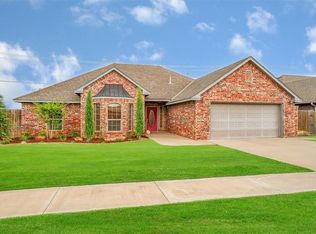1208 Chestnut Pl, Weatherford, OK 73096
