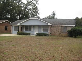 5701 Graymont Ln, Pensacola, FL 32526