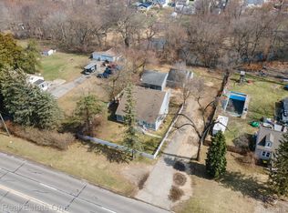 18410 Inkster Rd, Redford, MI