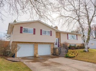 1309 Wagner Ct, Sun Prairie, WI 53590