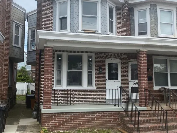 135 W 29th St, Wilmington, DE 19802