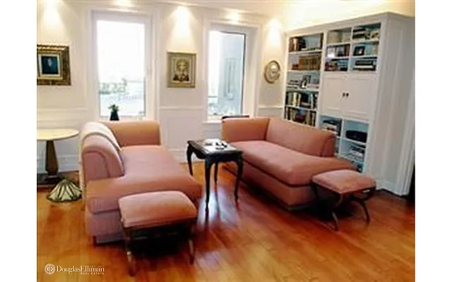 Rented by Douglas Elliman | media 31