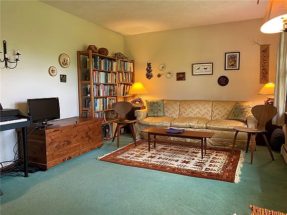 5th image of 539 Ashby Dr