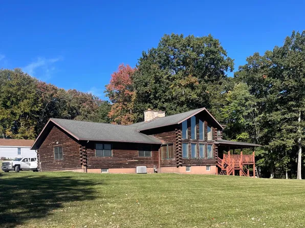 1120 Windfall Rd, Saint Marys, PA 15857