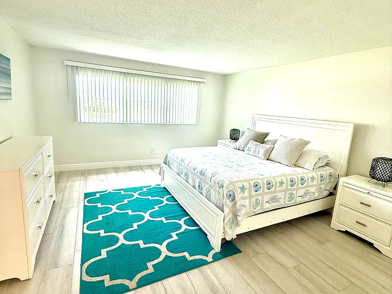 2100 Ocean Shore Blvd #102 — Photo 28