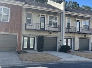 5929 Brookside Oak Cir, Norcross, GA 30093