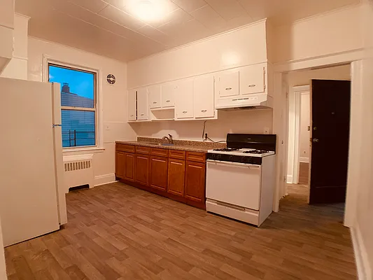 Rented by Wolve's Den Realty | media 13