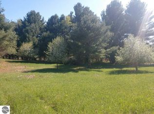 Baggs Rd, Williamsburg, MI 49690