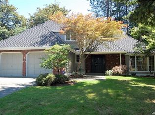 20331 NE 40th Ct, Sammamish, WA 98074