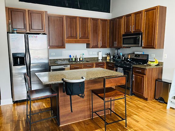 4th image of 770 W Gladys Ave APT 603