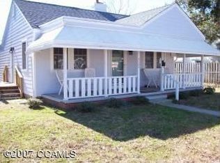 2003 Bridges St, Morehead City, NC 28557