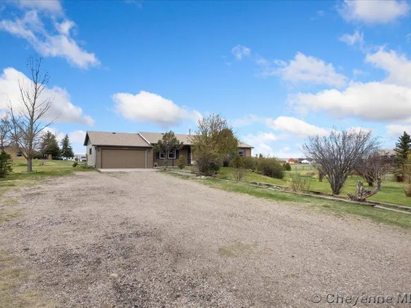 1216 Weatherby Dr, Cheyenne, WY 82007