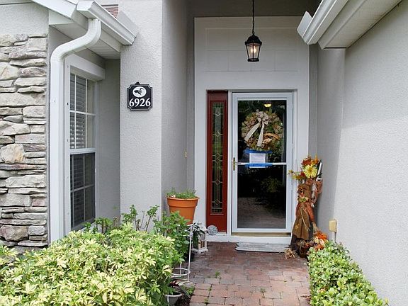 3rd image of 6926 Owen Dr