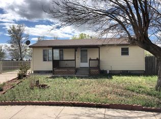 211 Redford Dr, Holcomb, KS 67851