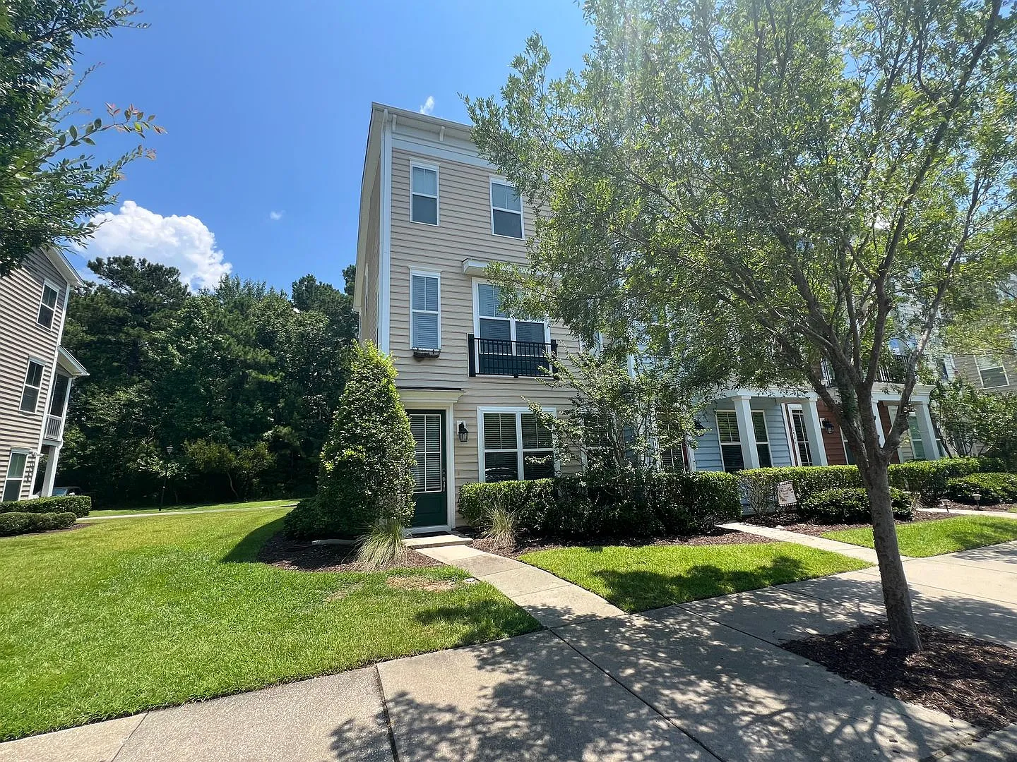 3 Bedroom 4 Bath Townhouse in Bolton's Landing - West Ashley - Charleston — Photo 1