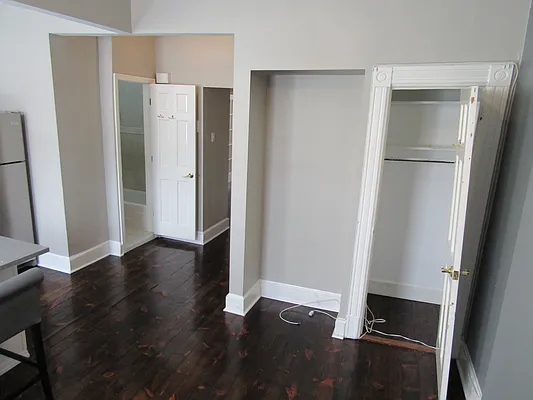 Rented by Big Apple Realty Group | media 37