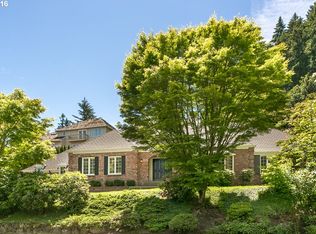 17981 Meadowlark Ln, Lake Oswego, OR 97034