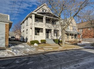 2058 Dowd Ave, Lakewood, OH