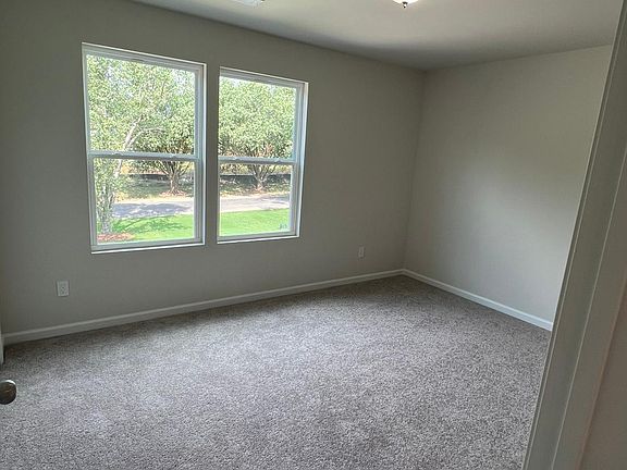 3rd image of 103 Quail Dr