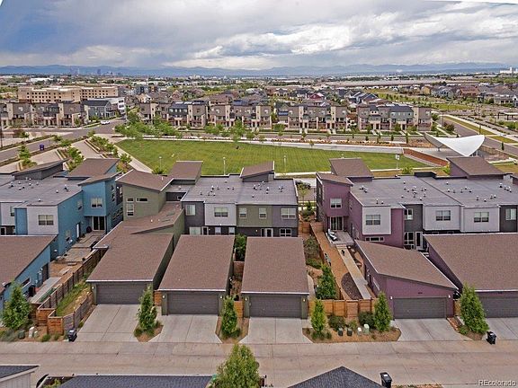 2nd image of 4968 Valentia Ct