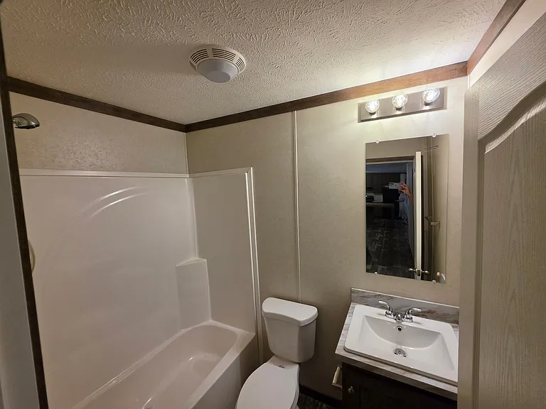 Norton Shores — Photo 96
